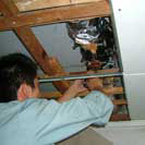 天井・壁の配管補修